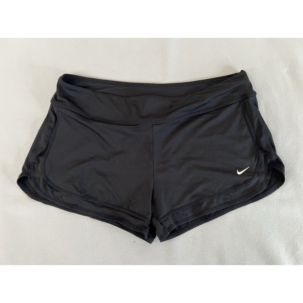 VTG Nike Women's Shorts Sz Médium Black‎